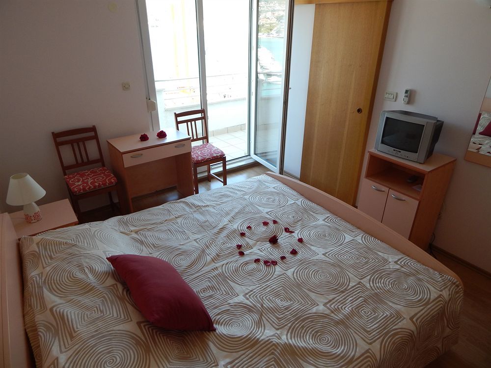 סטוברץ Rooms And Apartments Porat מראה חיצוני תמונה